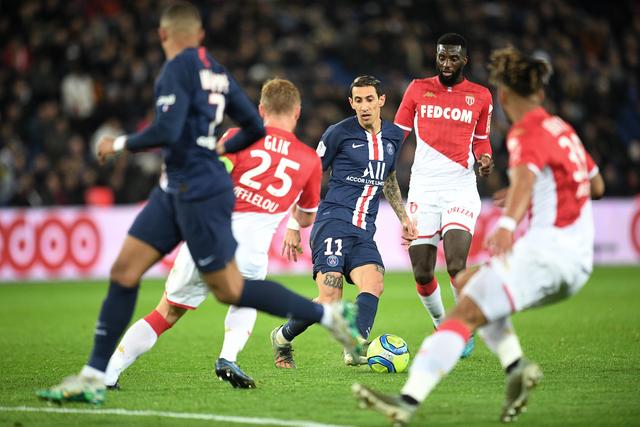 科尔：库明加下半场命中2记关键三分：回归后首秀表现很棒（科尔：库明加复出首战发挥出色，下半场投进两记关键三分）