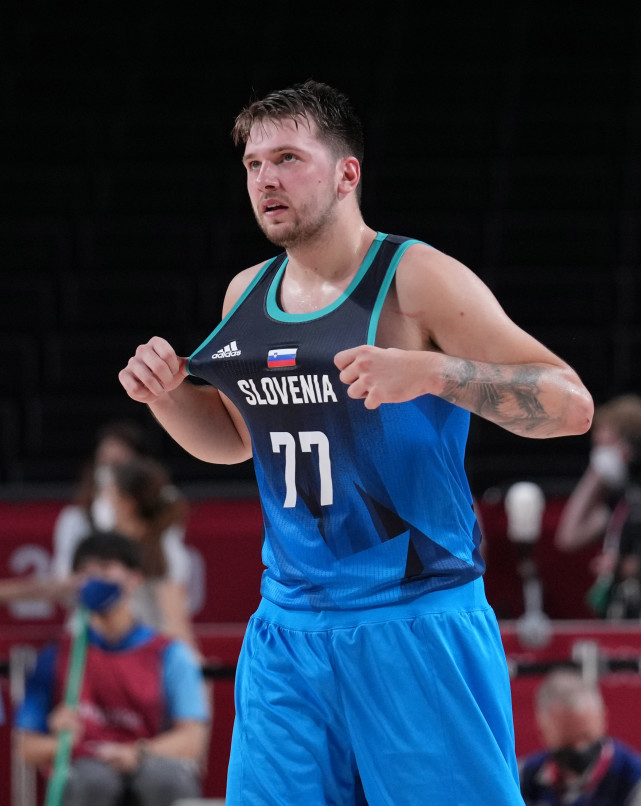 华夏幸福旧将许小龙：李铁指导业务能力很强，带队特别细致（前华夏幸福球员许小龙：李铁教练业务过硬，执教尤为细致）