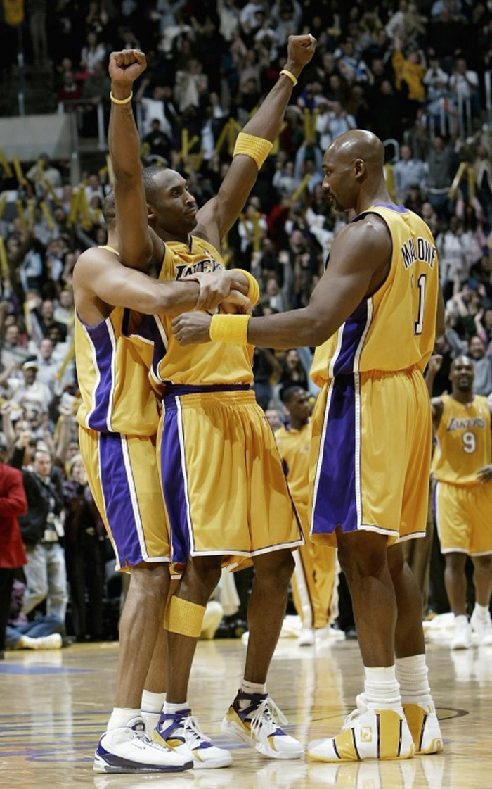 自2022年3月以来，罗马首次取得欧战客场两连胜（罗马2022年3月后首次实现欧战客场两连胜）