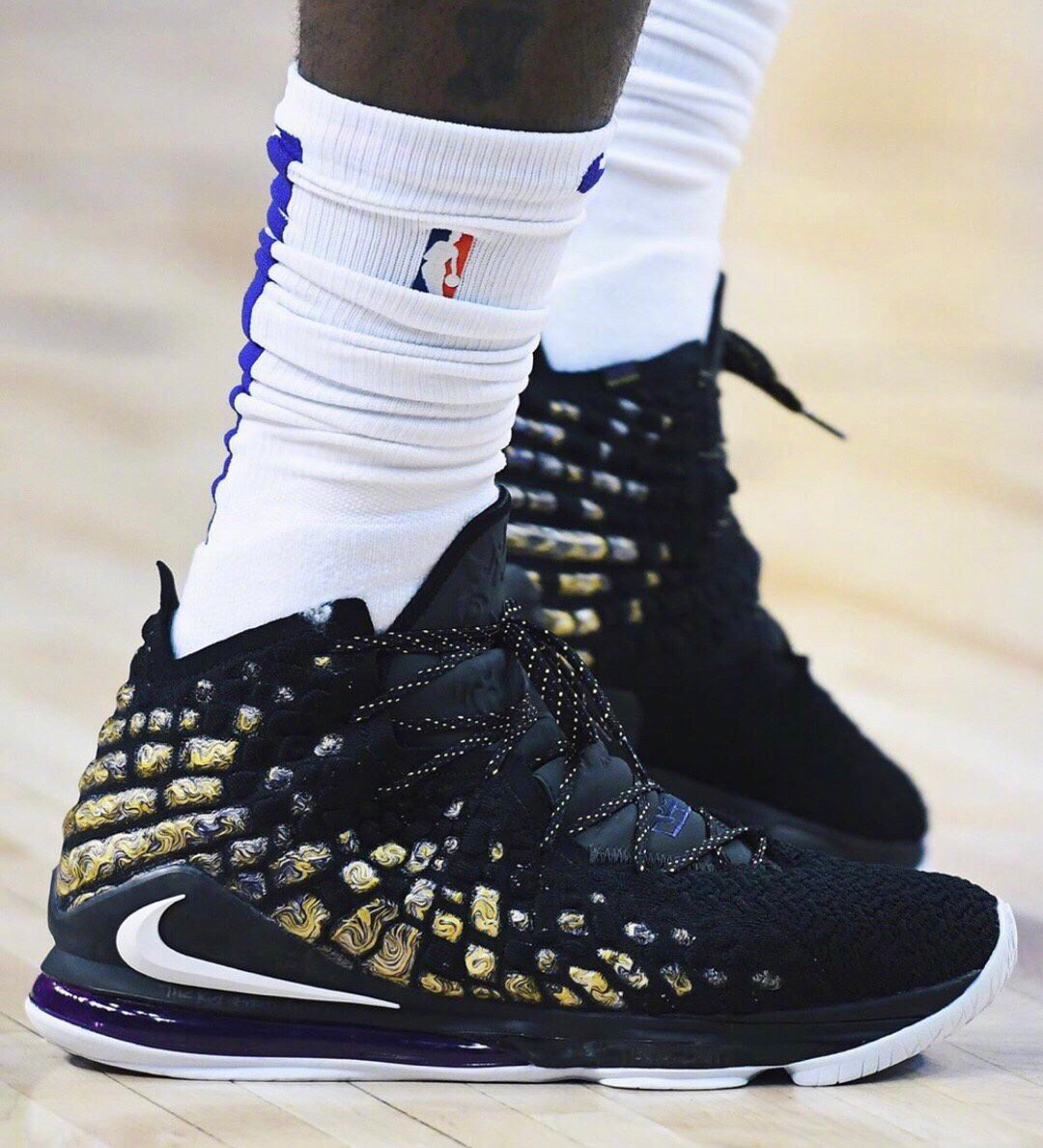 2025中国足协杯决赛 北京国安3：0河南俱乐部...（2025年中国足协杯决赛：北京国安3-0击败河南队）