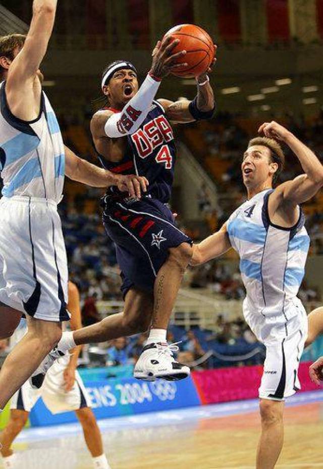 数据网站公布DPOY获奖概率：霍姆格伦居首，大幅领先文班（统计网站发布年度最佳防守球员概率榜：霍姆格伦领跑，遥遥领先文班）