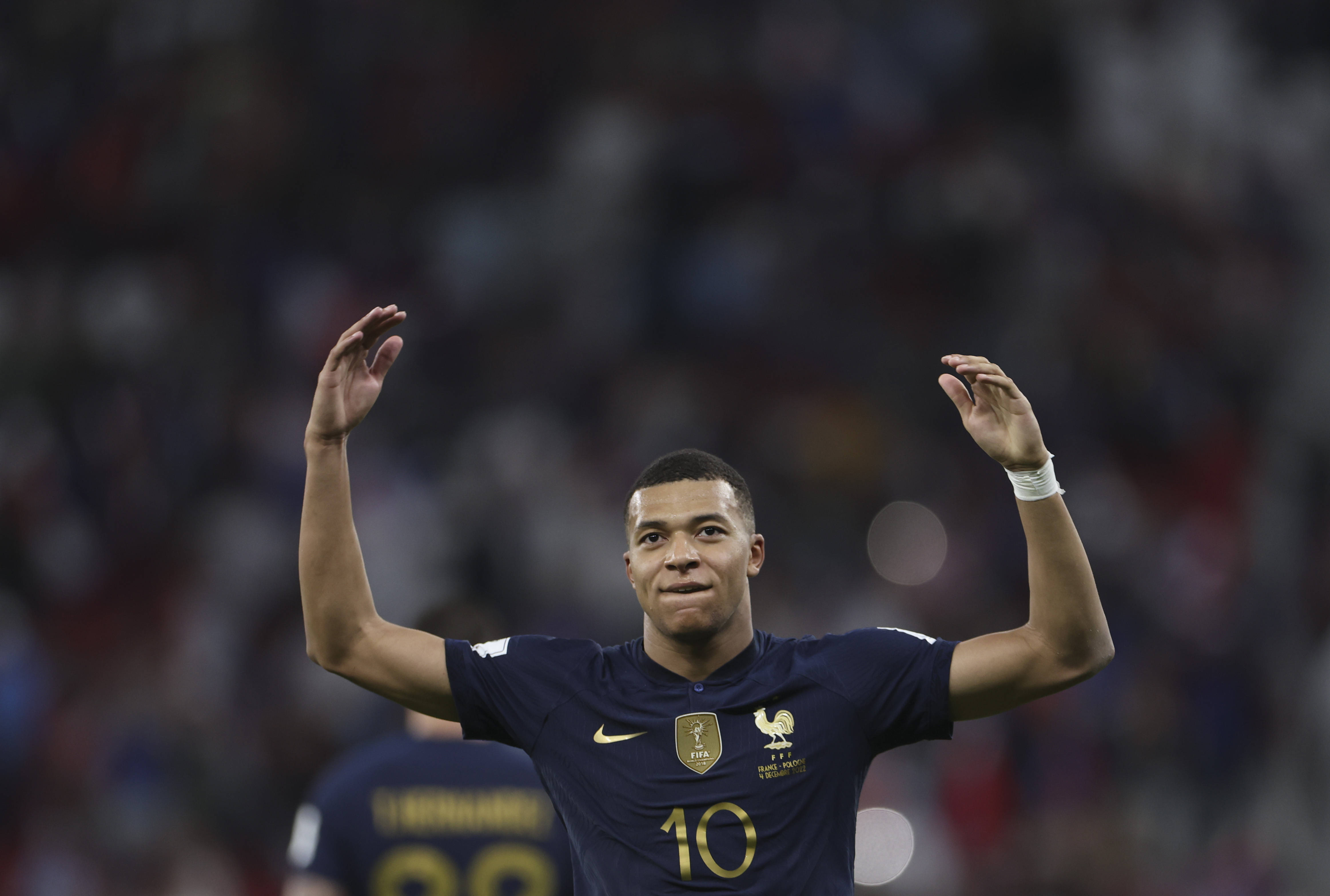 利物浦主场力擒最黑升班马桑德兰，无萨拉赫后发挥出色，全取3分。（利物浦安菲尔德击退升班黑马桑德兰，缺萨拉赫仍强势全取三分）