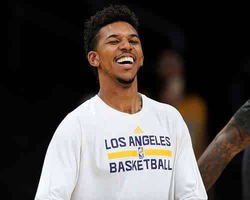 高强度对抗：邓恩的8分（激战之下，邓恩贡献8分）