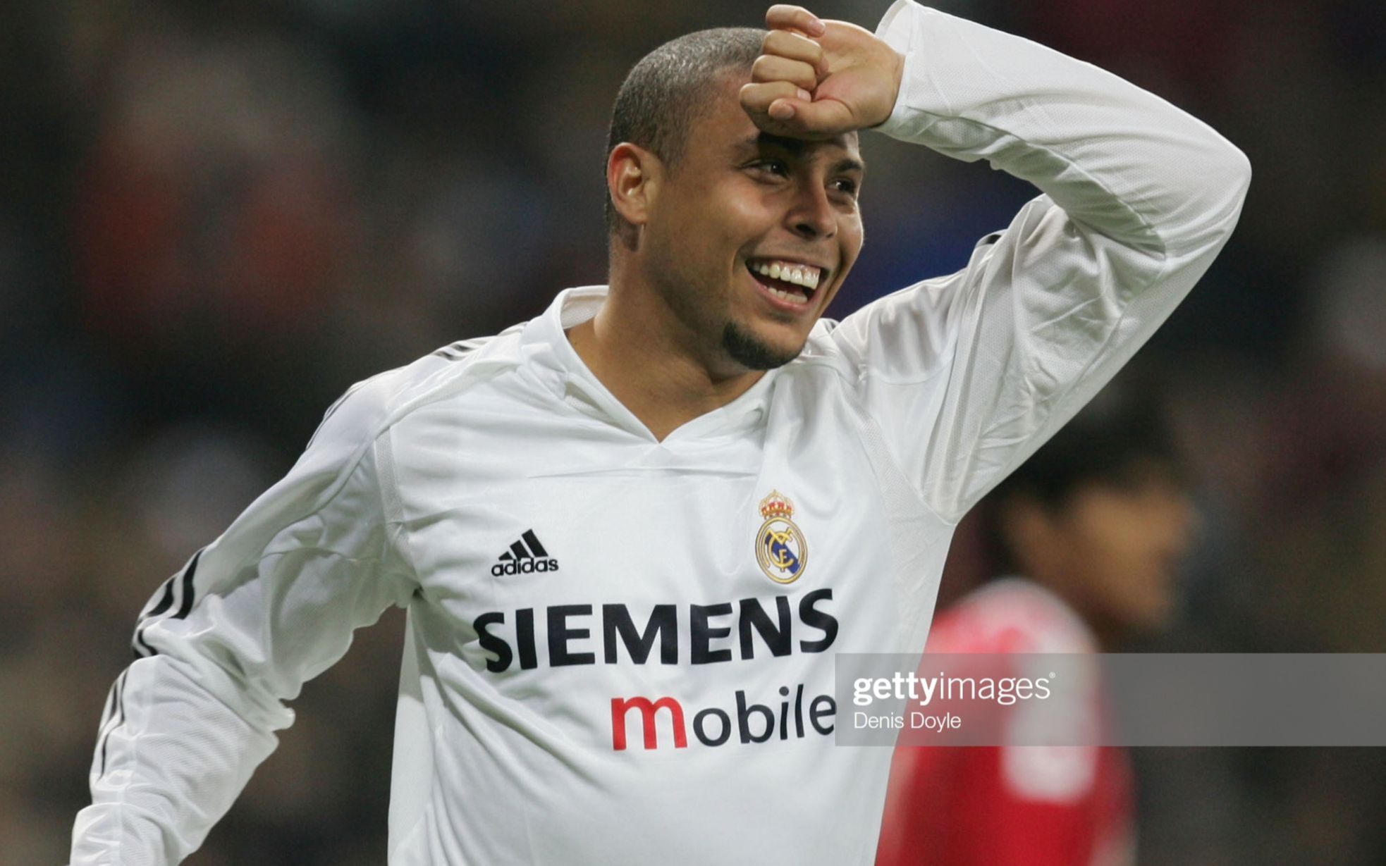 年度最大战役：德甲降级悬念今日揭晓？（年度焦点之战：德甲保级悬念今日揭晓）