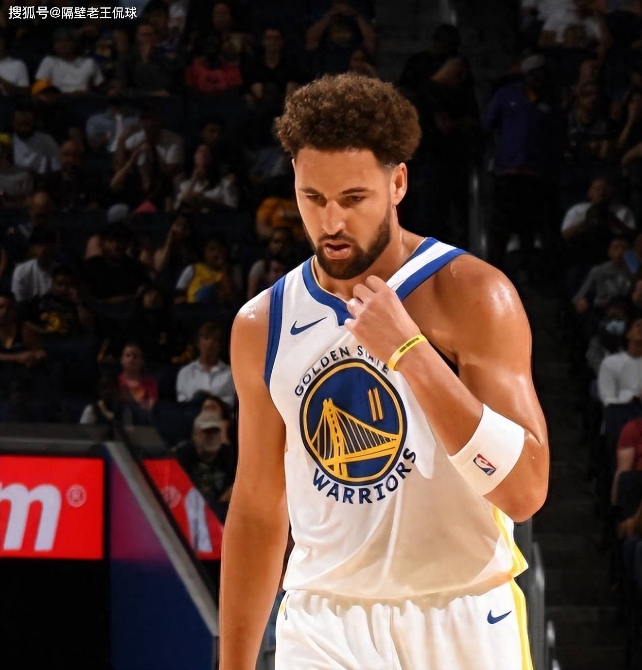 足球报：邵佳一有四大特质被认可，熟悉足协和国字号工作（足球报：邵佳一四大特质获肯定，熟悉足协与国字号事务）